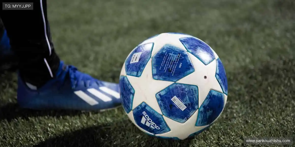 💬边看边聊，弹幕狂欢点燃观赛热情！🎉